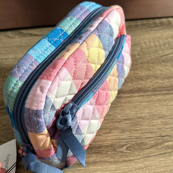 VB Medium Cosmetic Bag- Tropical Plaid NWT - Picture 4 of 6